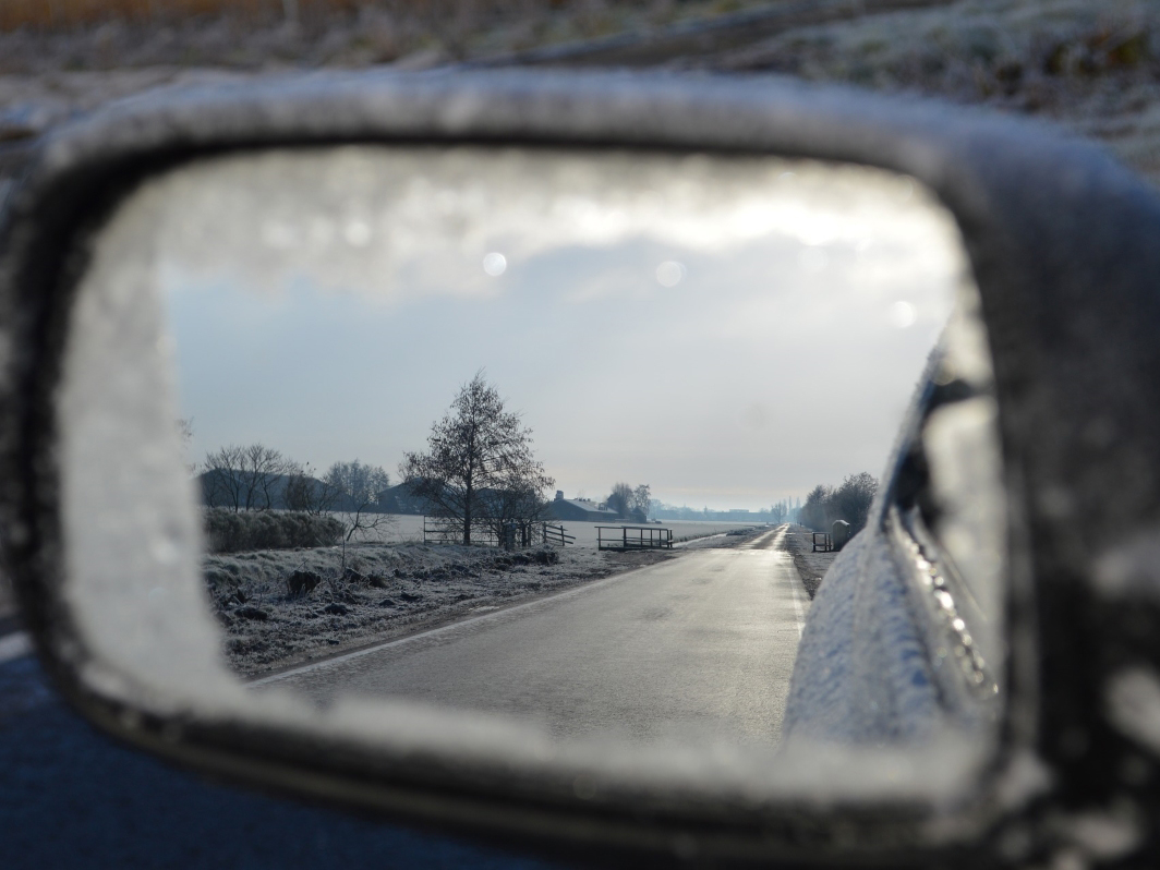 Frost an Autospiegel