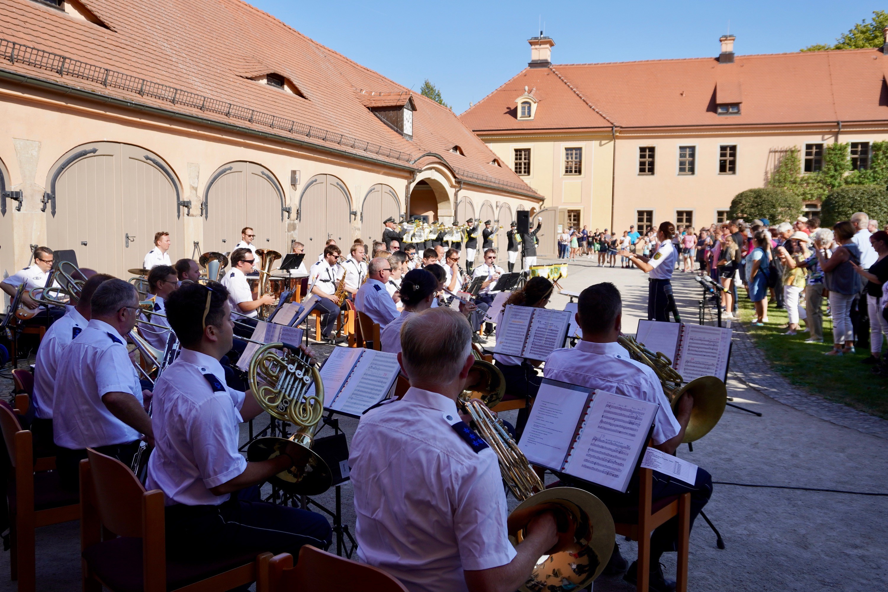 Platzkonzert des Polizeiorchesters Sachsen