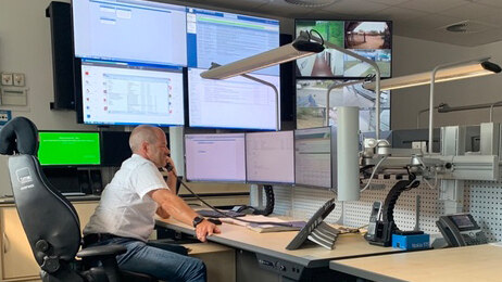 Mitarbeiter im Lagedienst