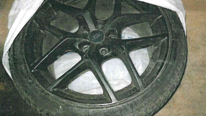 Bekanntmachung Autoreifen Alufelgen